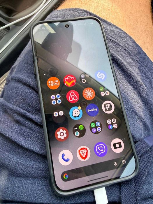 Телефон nothing phone 4 а pro нов 12 GB 256