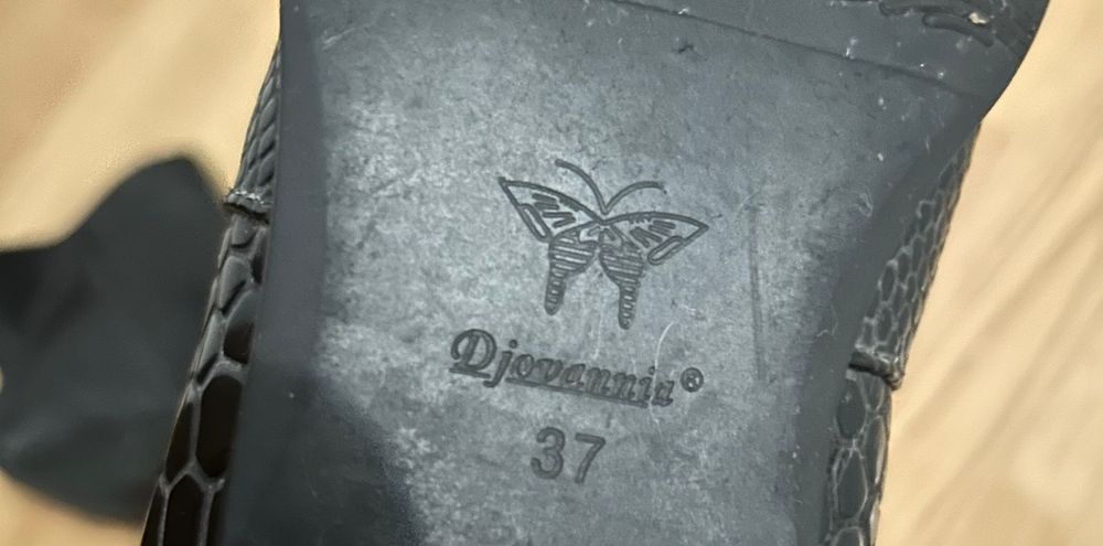 Одежда, обувь в хорошем состоянии