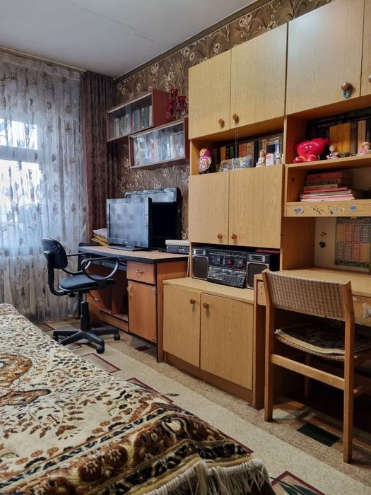 Продаётся 4-х комнатная квартира