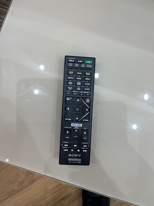 Продам. Музыкальный цкнтр SONY!