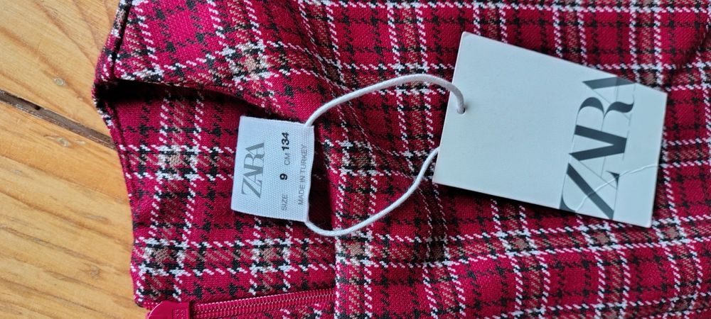 Rochiță Cu pantalon scurt Zara 9 ani 134