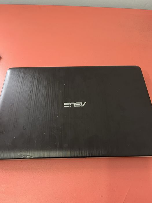 Ноутбук Асус сатылады или обмен