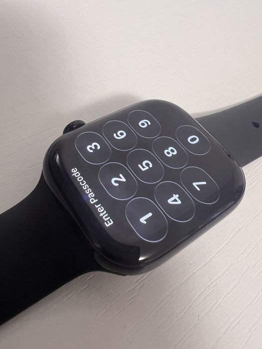 Vand Apple Watch 10