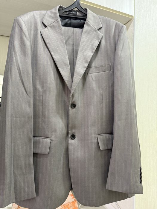 Костюм брючный мужской