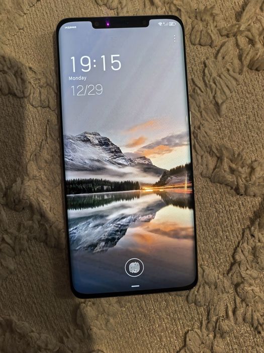 Huawei mate 50 pro 256GB 8RAM