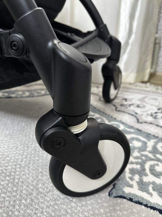 Коляска прогулочная Yoyo