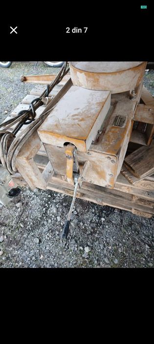 Moară cu valțuri ptr făină.. 380V