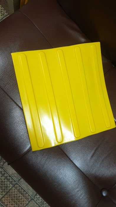 Тактильный плитка  30×30