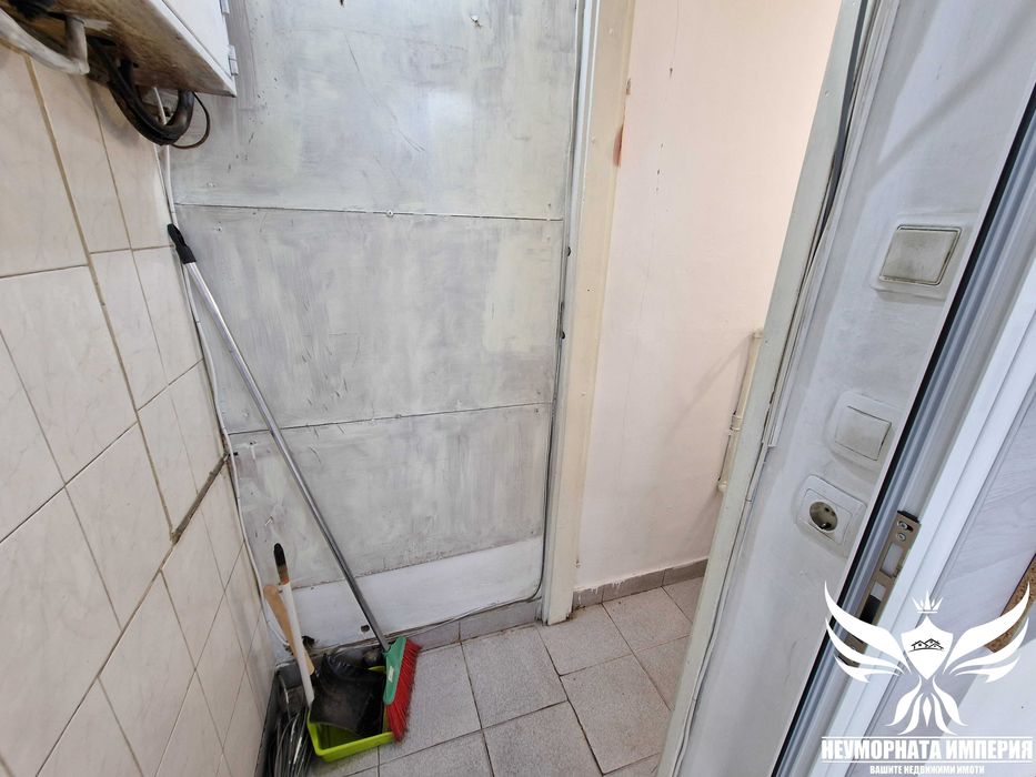 Под наем хубаво помещение 27кв.м. на партер в гр.Асеновград до автогарата и пазара