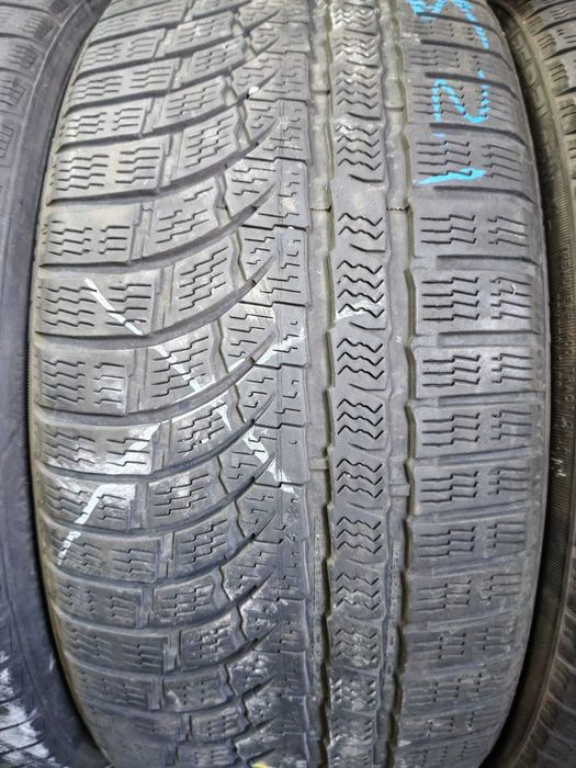 2 anvelope 245/35 R21 Nokian - Vandute !