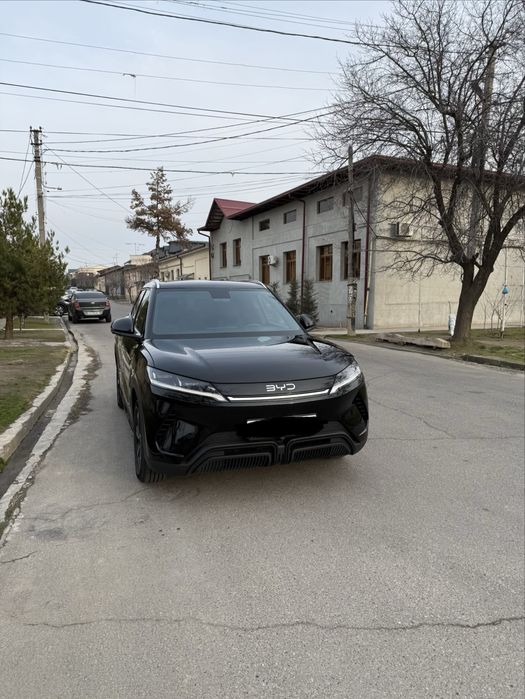 BYD Yuan Up srochno sotiladi ofitcial garantiyalik