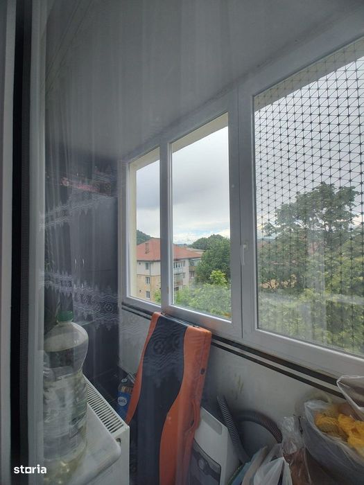De vanzare apartament 3 camere, zona Progresu