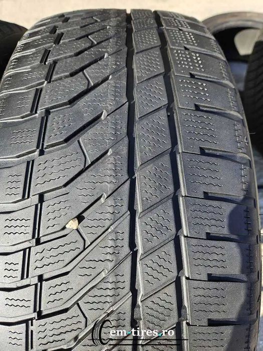 SET 2 Anvelope Iarna 235/45 R19 FALKEN Eurowinter HS02 Pro 99W