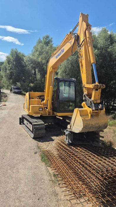 Excavator Komatsu 7 to an 2016