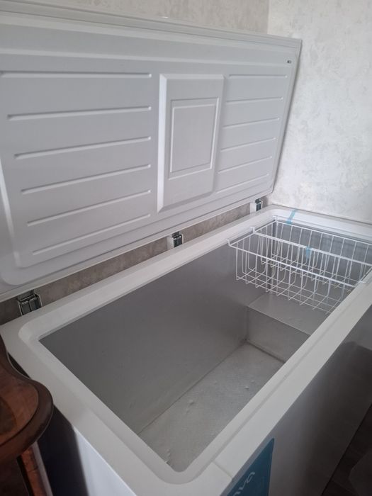 Морозильник новый