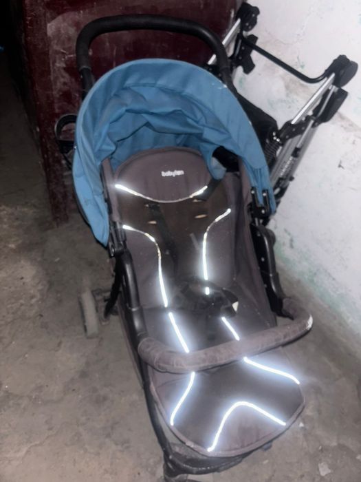 Коляска Хорошая.