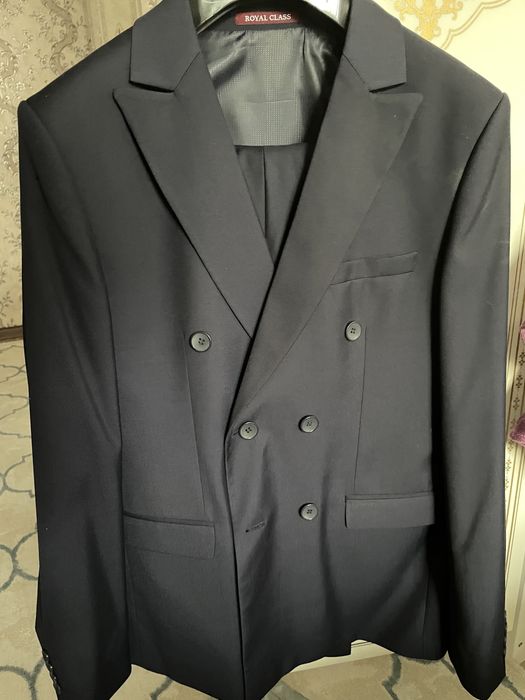 Костюмы в хорошем состоянии