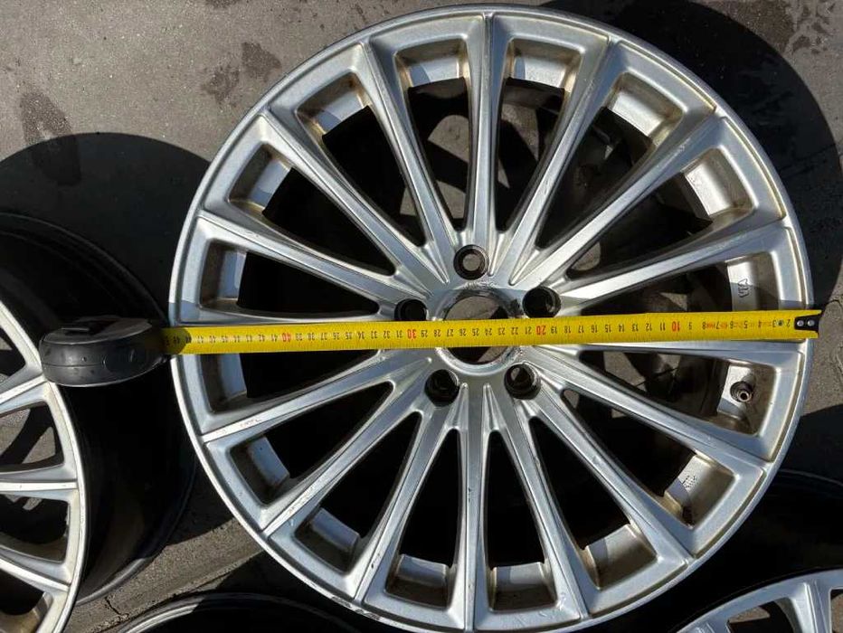 Jante aliaj Torque 18" 5x114.3 - set 4 buc, cu capace și prezoane