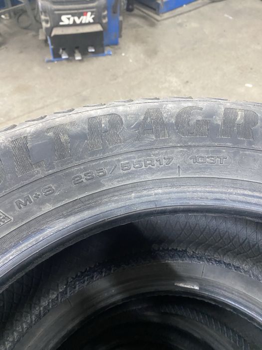 Шины зимние GooDYEAR 235/55/17