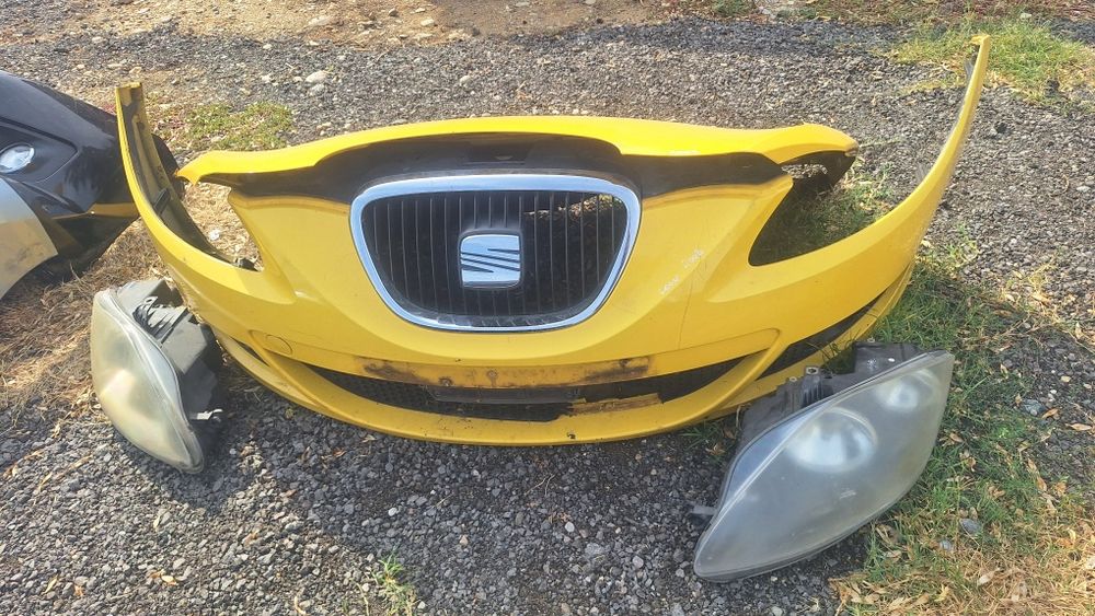 Bara fata capota faruri seat Leon tragar triple aripi