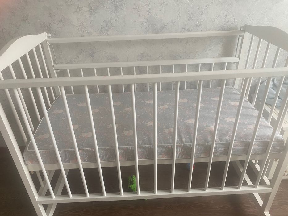 Продаю детскую кровать