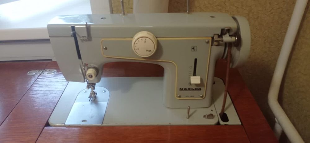 Продам швейнуые машины