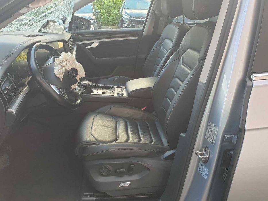 Piese si elemente de caroserie pentru VW Touareg 3 CR 3,0 tdi 2019 R-Line