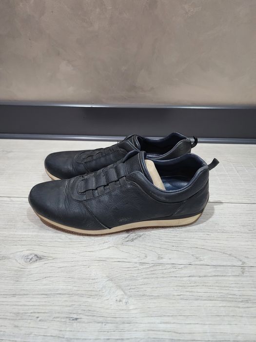 Кожанные кроссовки