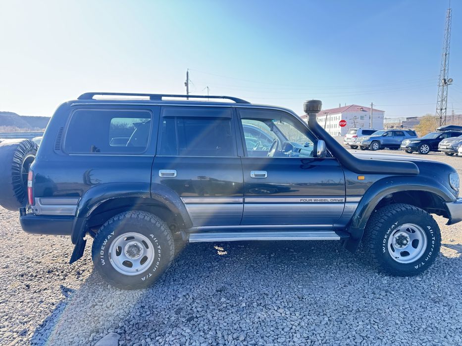 Тайота ленд крузер