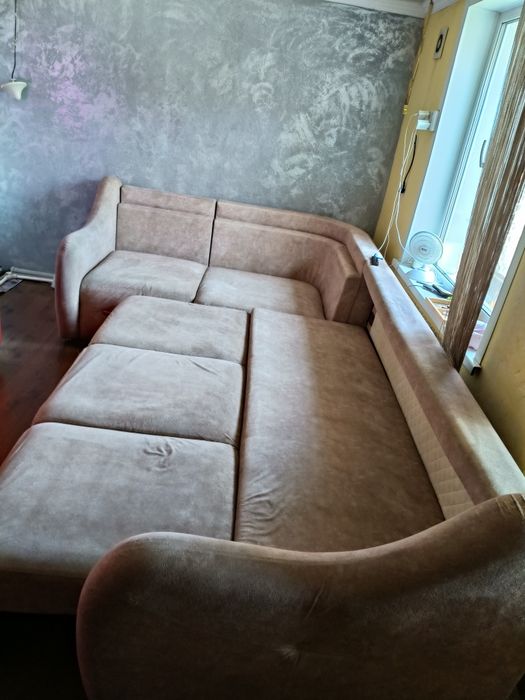 Продам диван в хорошем состоянии