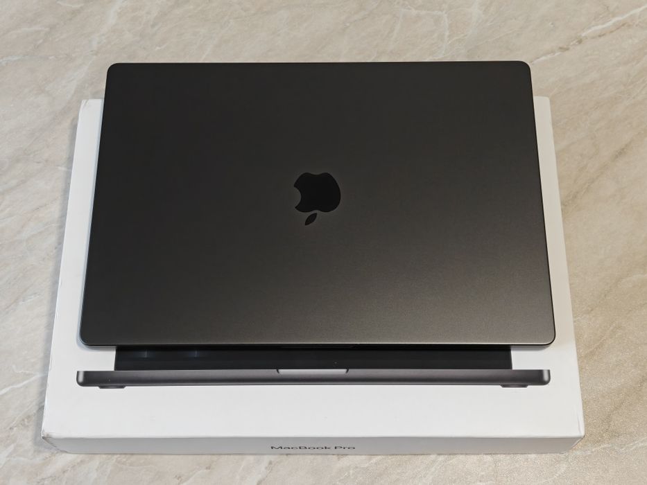 MacBook Pro 16 M3PRO 18/512 99%