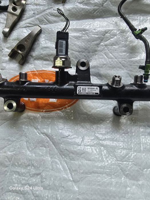 Injectoare kit injectie injector ford mk3 peugeout  citroen 2.0 delphi