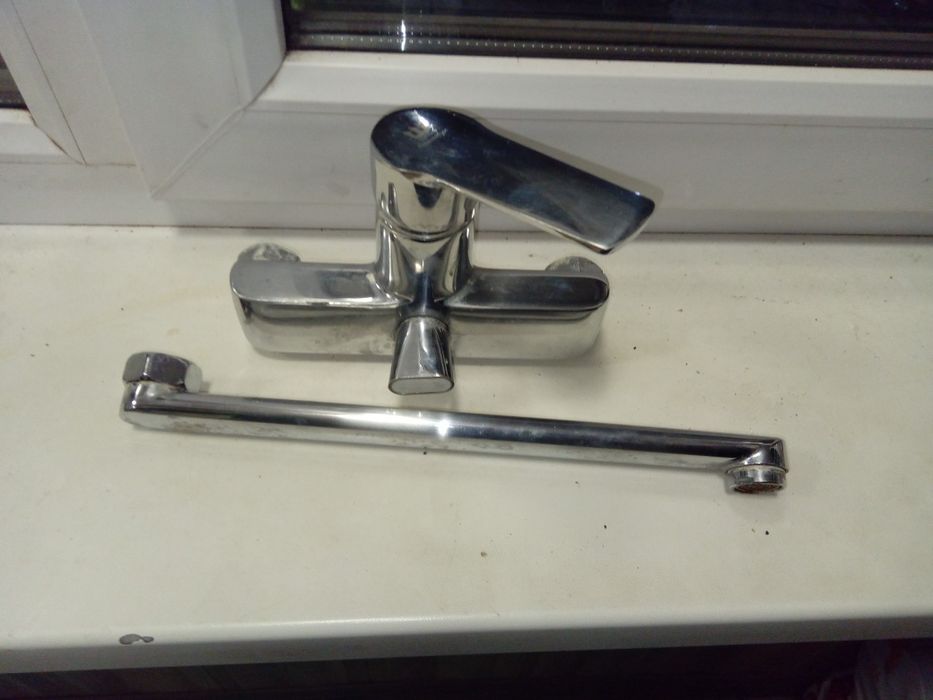 Продам смесители  б у