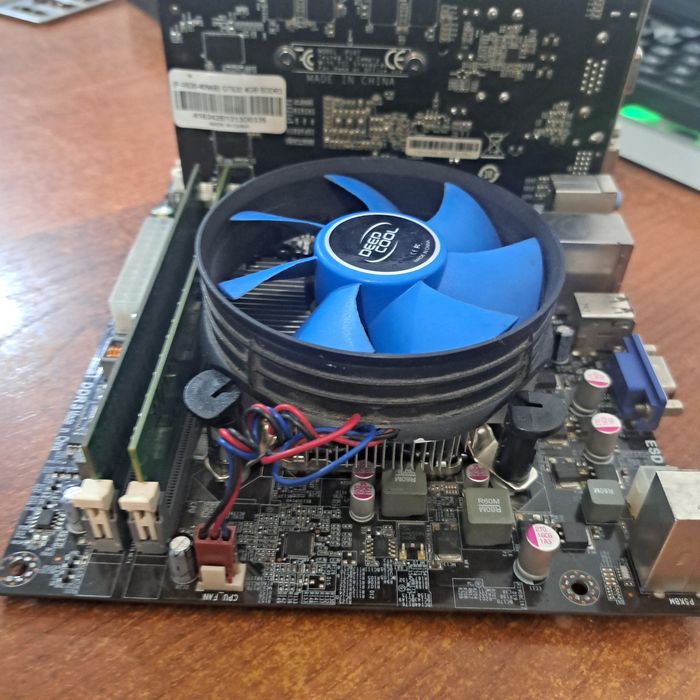 Продам комплект мать проц ОЗУ куллер