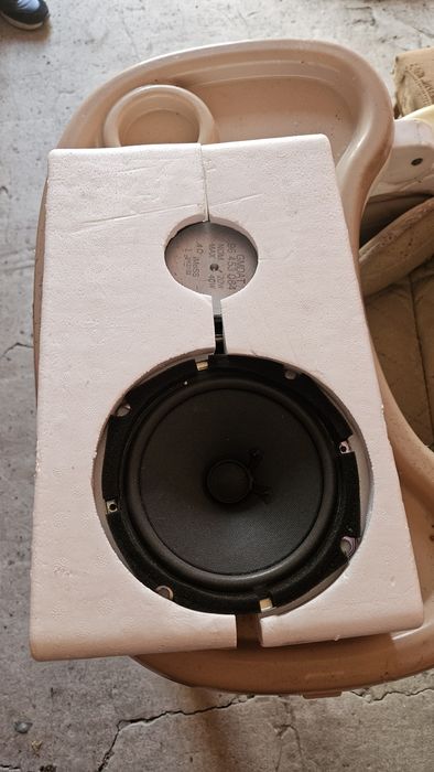 Продам колонки для авто