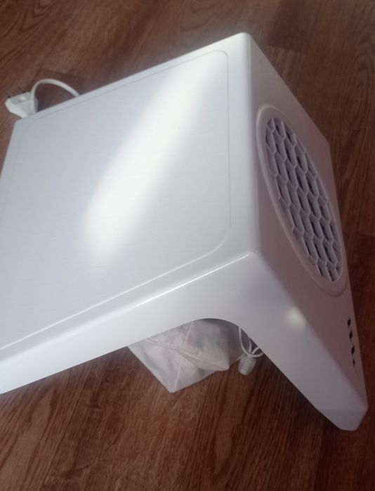 Продам вытяжку Max