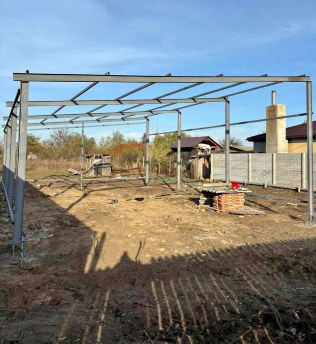 vând structură metalică 12 deschiderea 25 lungime 4 m la stâlp din pro