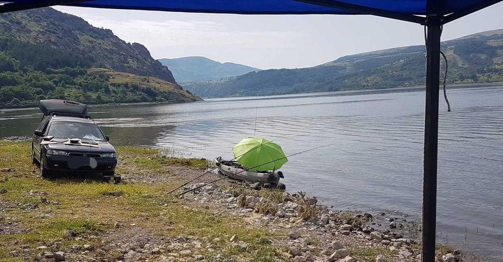 Каяк за риболов и разходки с плавници и педали