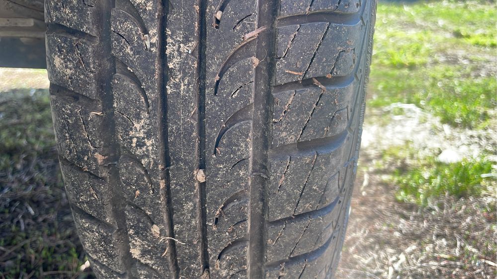 Срочно Продам покрышка диск комплект