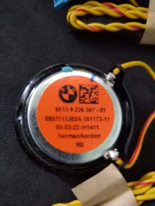 Ultimele bucati.Vand  Tweeter in portiere Harman Kardon original BMW