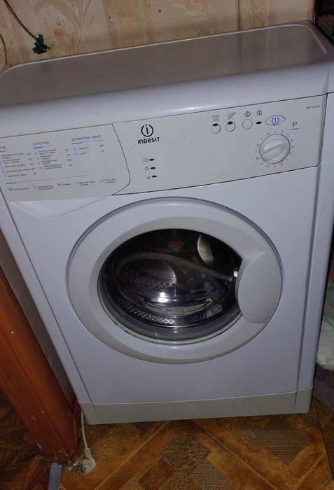 Стиральная машина Indesit