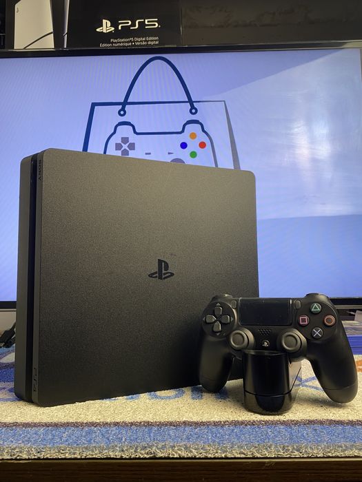 PlayStation 4 SLIM + 15 игр