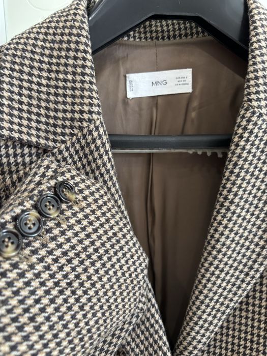 Пиджак коричневый Mango, пиджак синий Zara