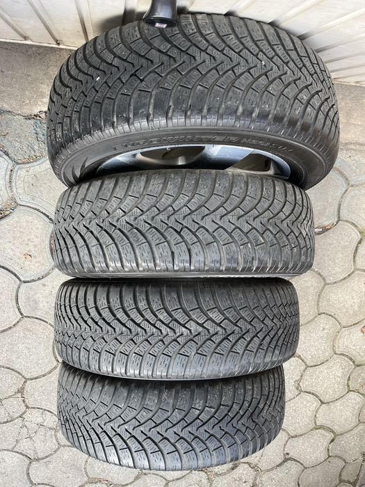 Jante 5x112mm, anvelope iarna 215/60 R17 VW Tiguan Audi Q3 Seat Skoda