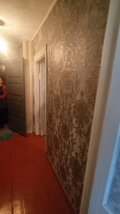 Продам двух комнатную квартиру