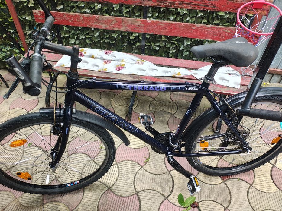Biciclete de aluminiu la 250 lei buc și cu disc, și dinam în butuc