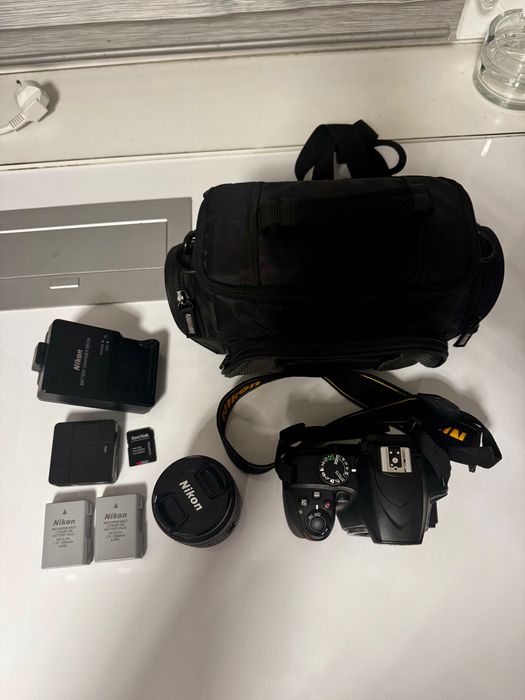 Nikon D3400 Kit Complet + 2 Baterii, Geantă, Card | Ideal Începători