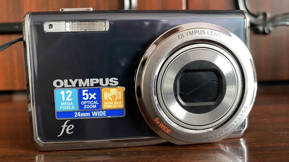 Фотоапарат  OLYMPUS