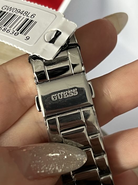 Ceas GUESS damă, argintiu, oțel inoxidabil, nou cu etichetă