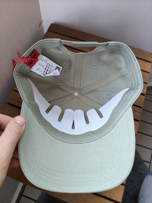 Hugo șapcă unisex verde deschis cu logo roșu mărime OS noua originala